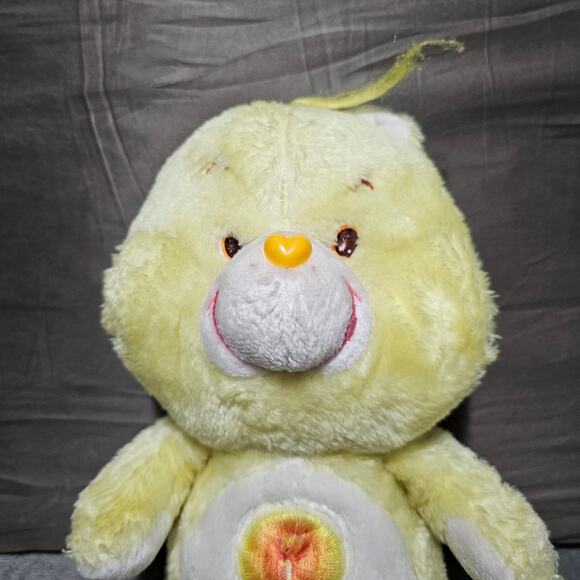 Kenner Birthday Bear Care Bear 1983 Yellow Plush Made in Korea Vintage Cupcake - Picture 2 of 7